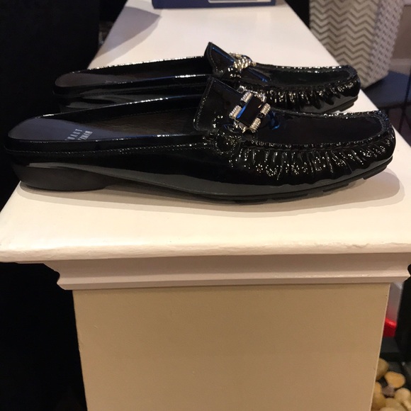 Start Weitzman black patent slides - Picture 3 of 4